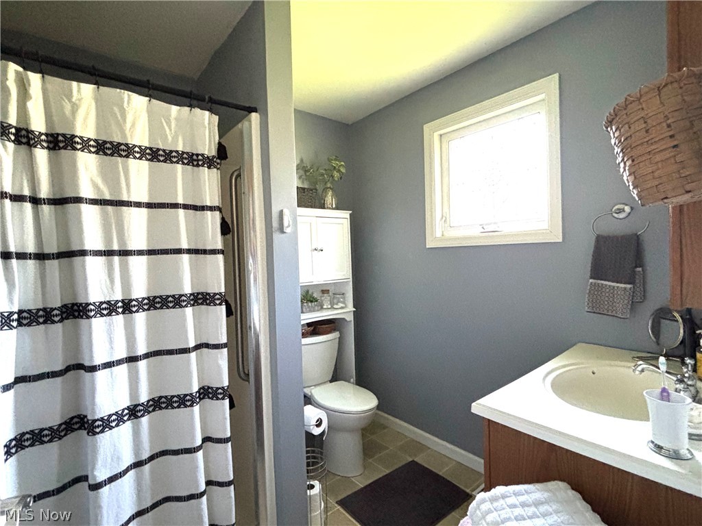 383 Edgewood Court Columbiana OH 44408