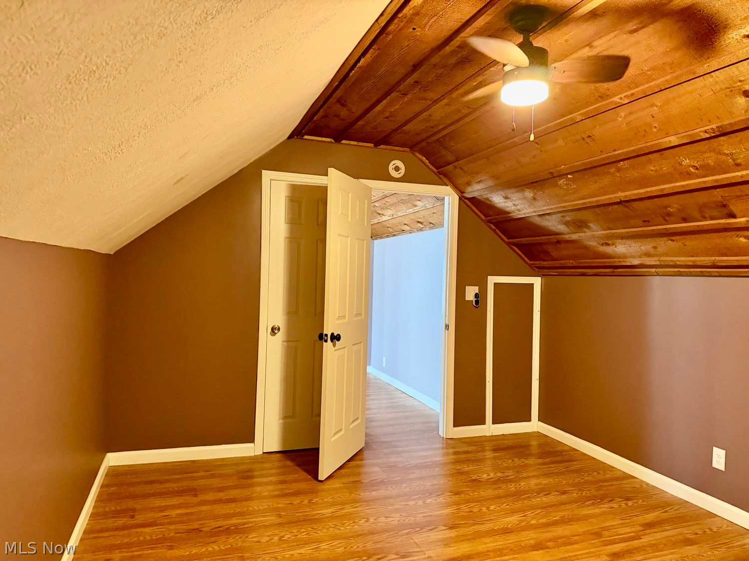 4875 Redwood Drive Sheffield Lake OH 44054