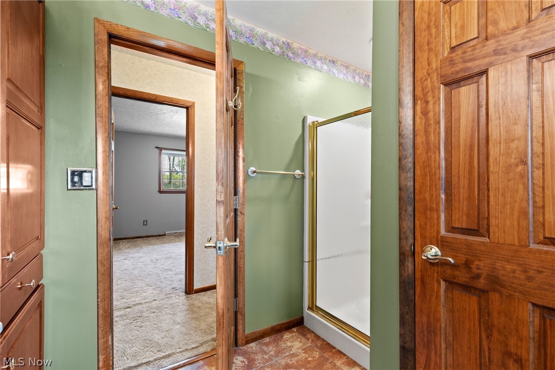 71770 Chini Orchard Road Flushing OH 43977