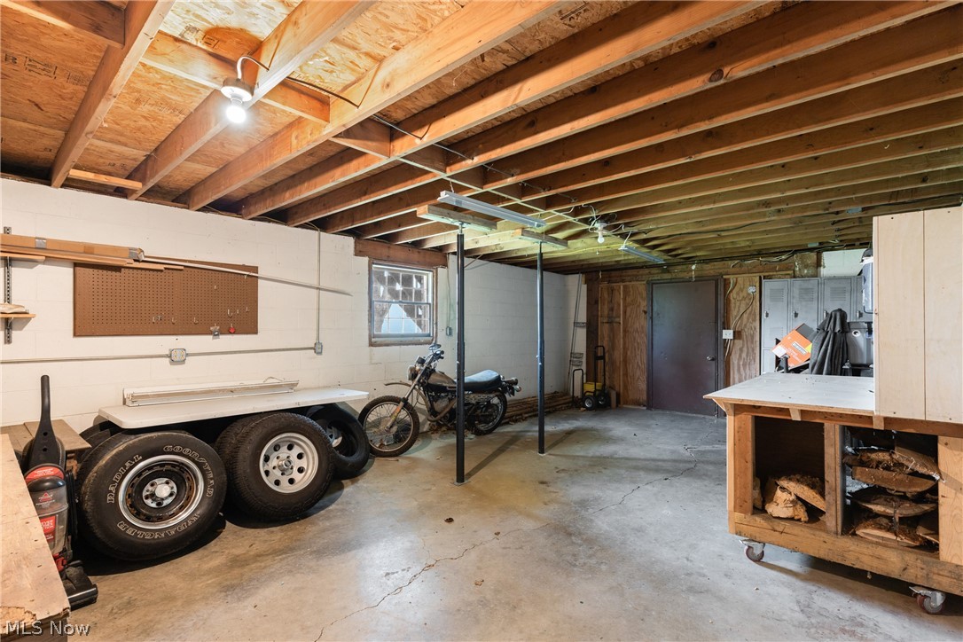 71770 Chini Orchard Road Flushing OH 43977