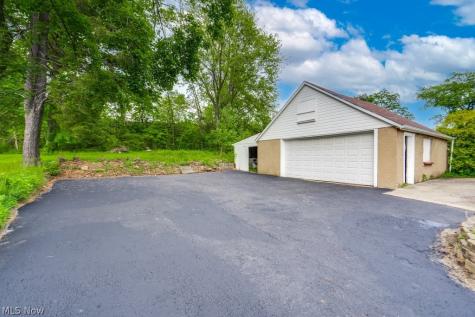 12335 Sunset Drive Garfield Heights OH 44125