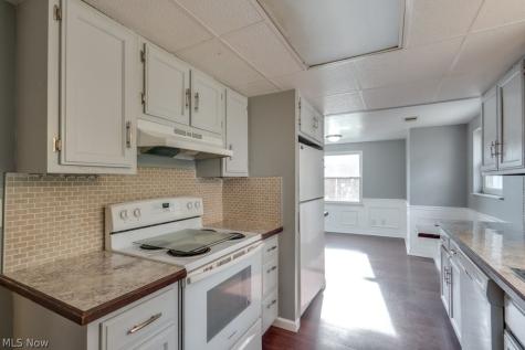 12335 Sunset Drive Garfield Heights OH 44125