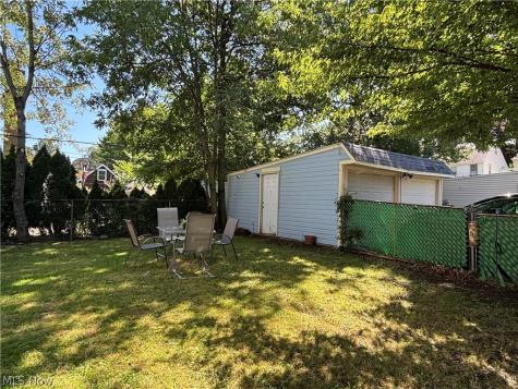 3742 Silsby Road University Heights OH 44118