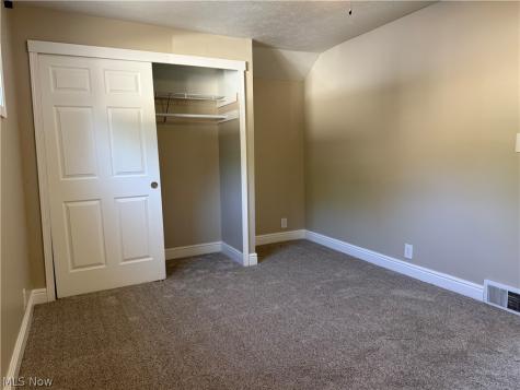 865 East Boulevard Aurora OH 44202