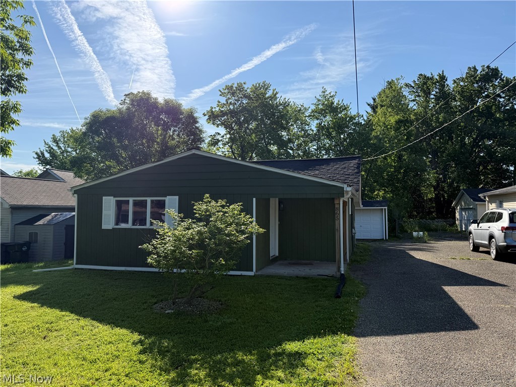 865 East Boulevard Aurora OH 44202
