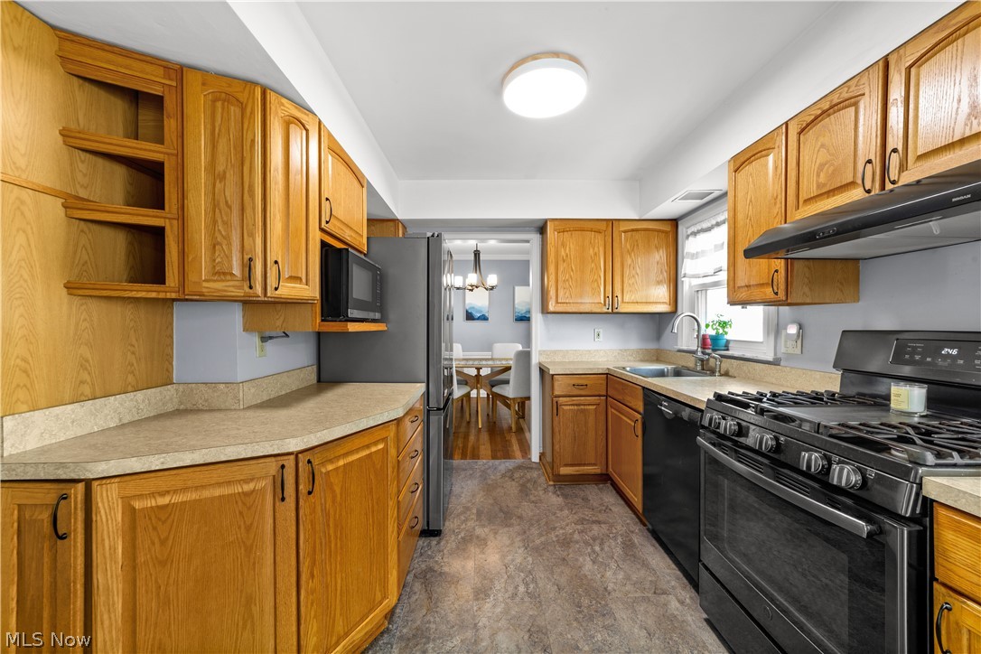 1623 Sunview Road Lyndhurst OH 44124