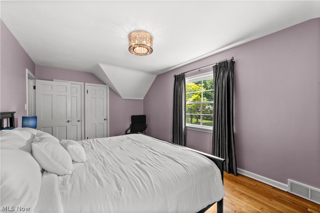 1623 Sunview Road Lyndhurst OH 44124