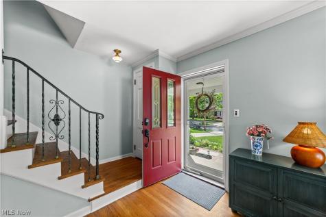 1623 Sunview Road Lyndhurst OH 44124