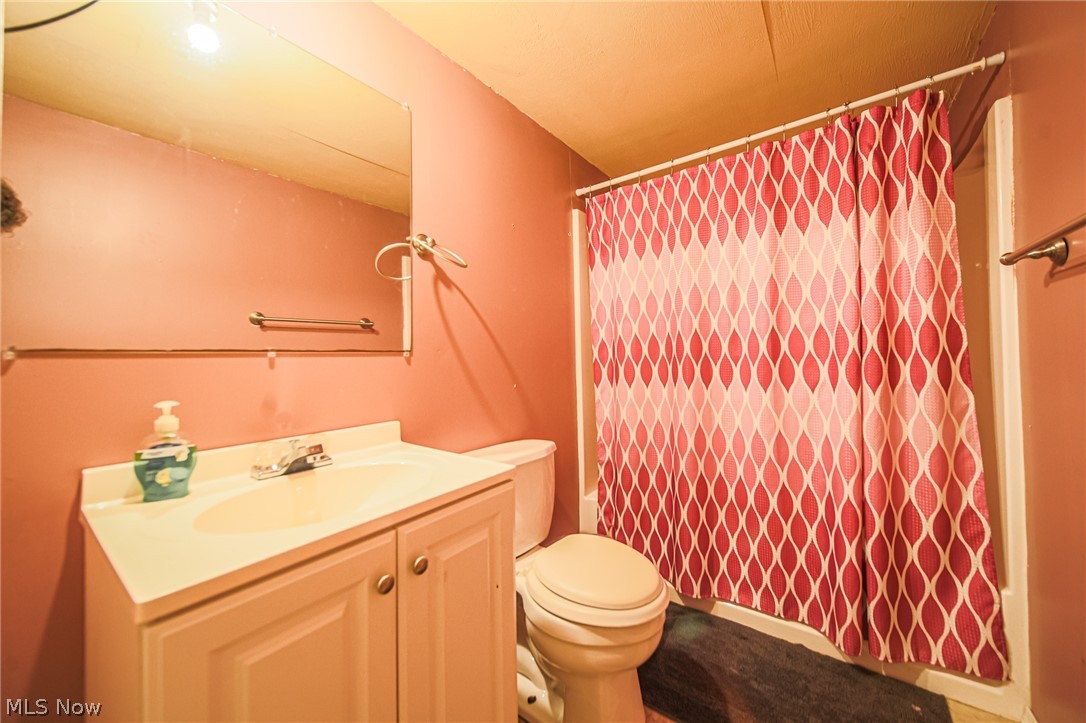 927 Township Road 2408 Perrysville OH 44864