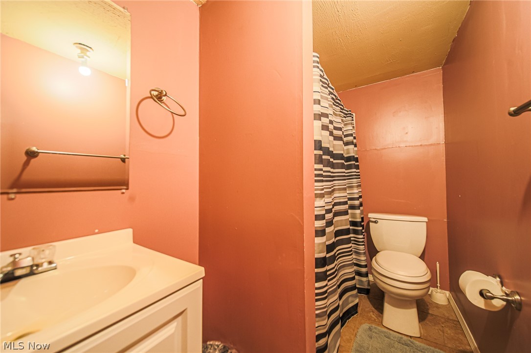 927 Township Road 2408 Perrysville OH 44864