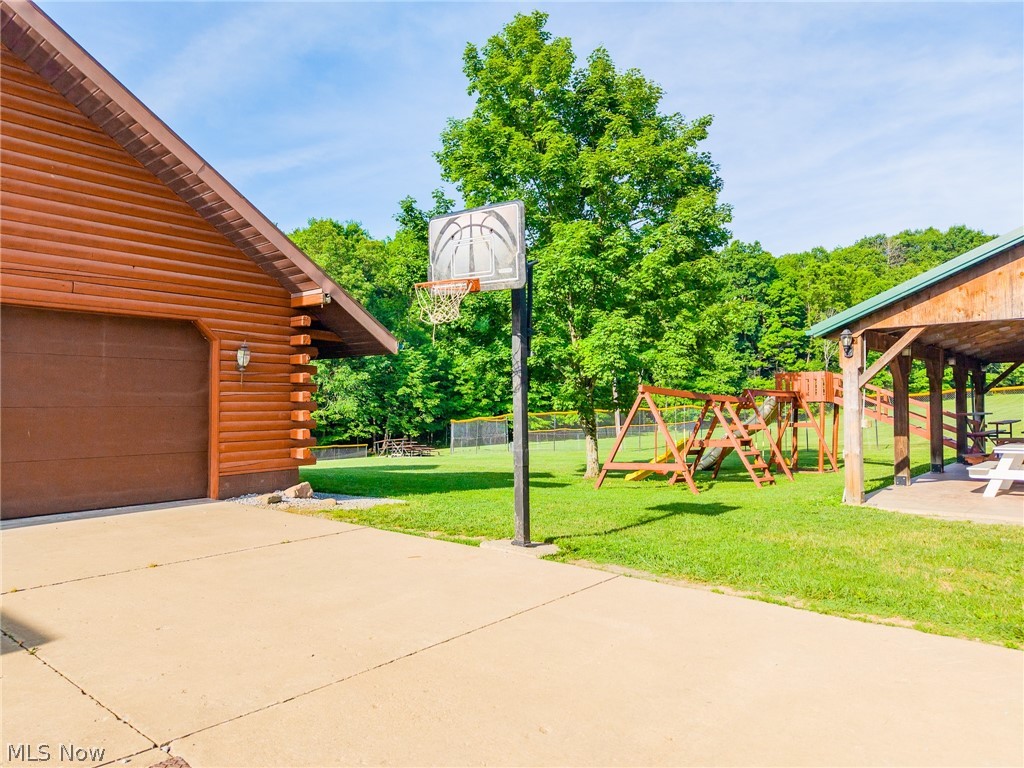 927 Township Road 2408 Perrysville OH 44864