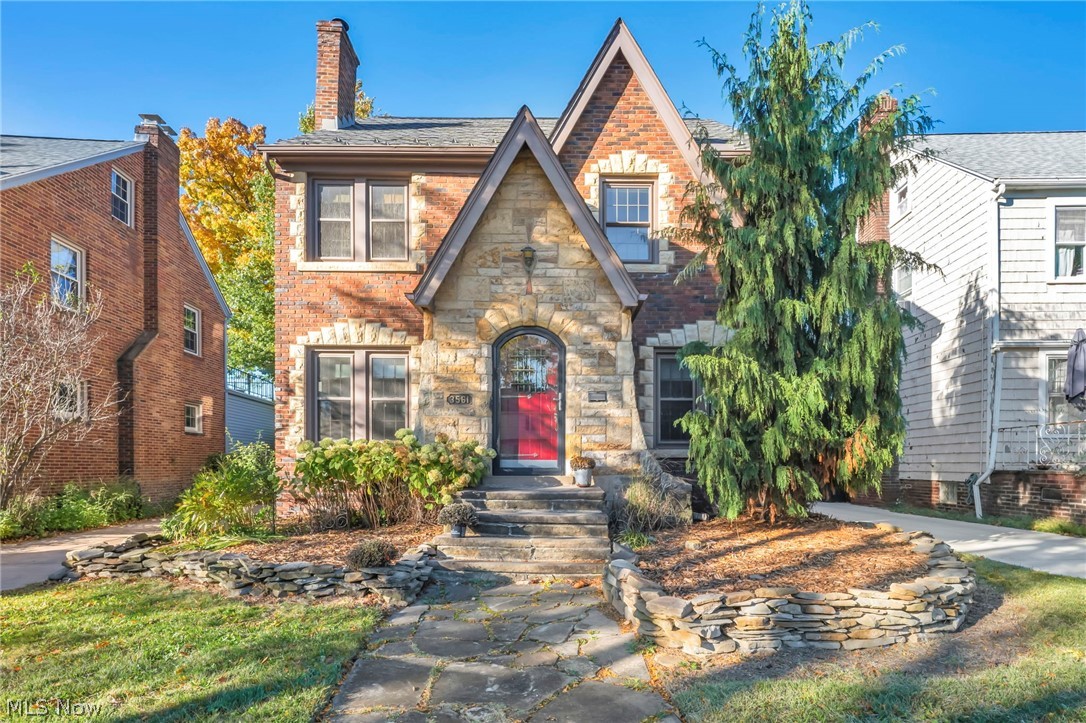 3561 Tullamore Road University Heights OH 44118