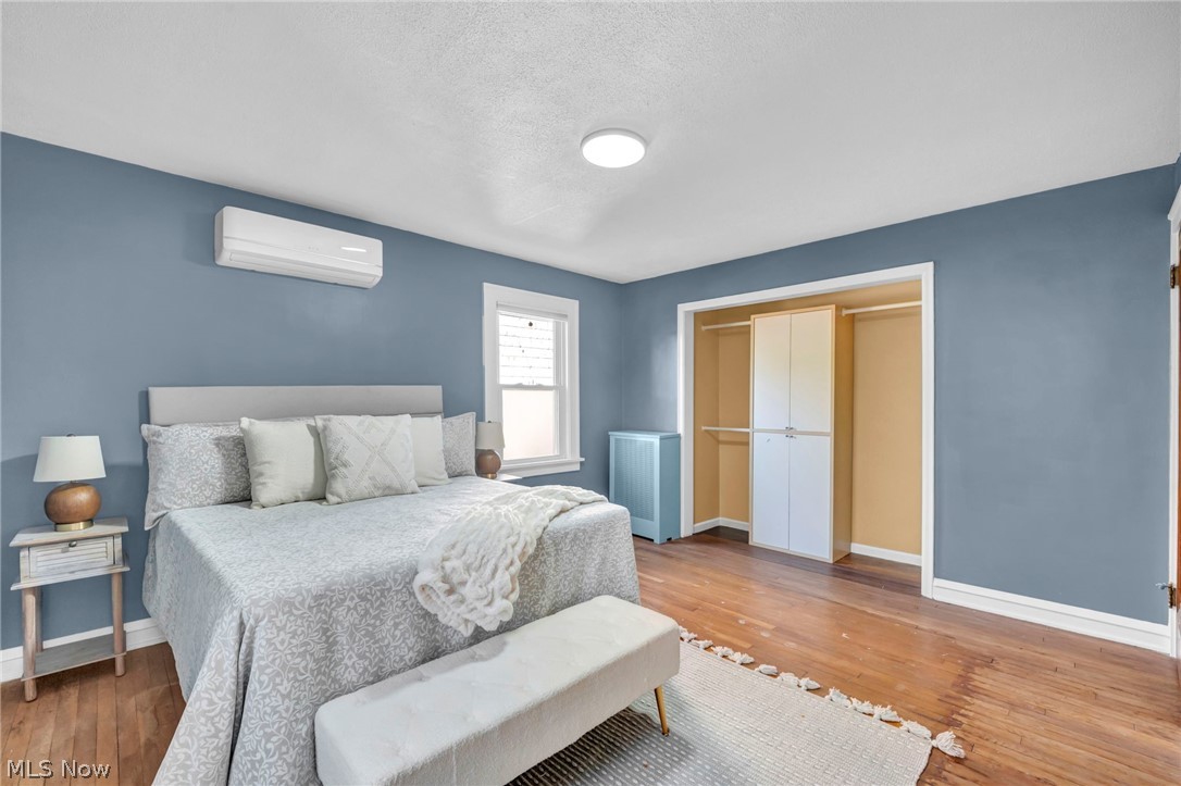 3561 Tullamore Road University Heights OH 44118