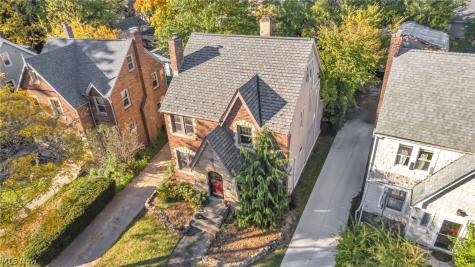 3561 Tullamore Road University Heights OH 44118