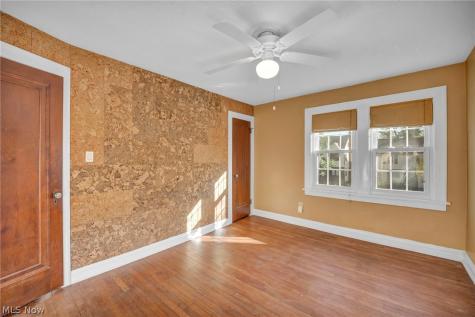 3561 Tullamore Road University Heights OH 44118