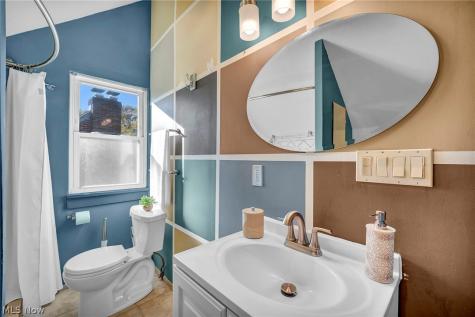 3561 Tullamore Road University Heights OH 44118