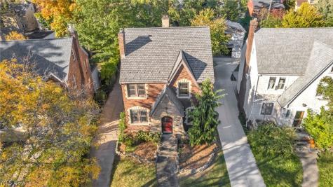 3561 Tullamore Road University Heights OH 44118