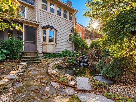 3561 Tullamore Road University Heights OH 44118