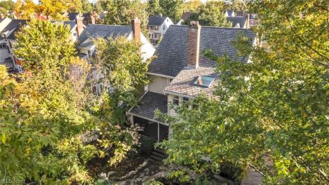 3561 Tullamore Road University Heights OH 44118