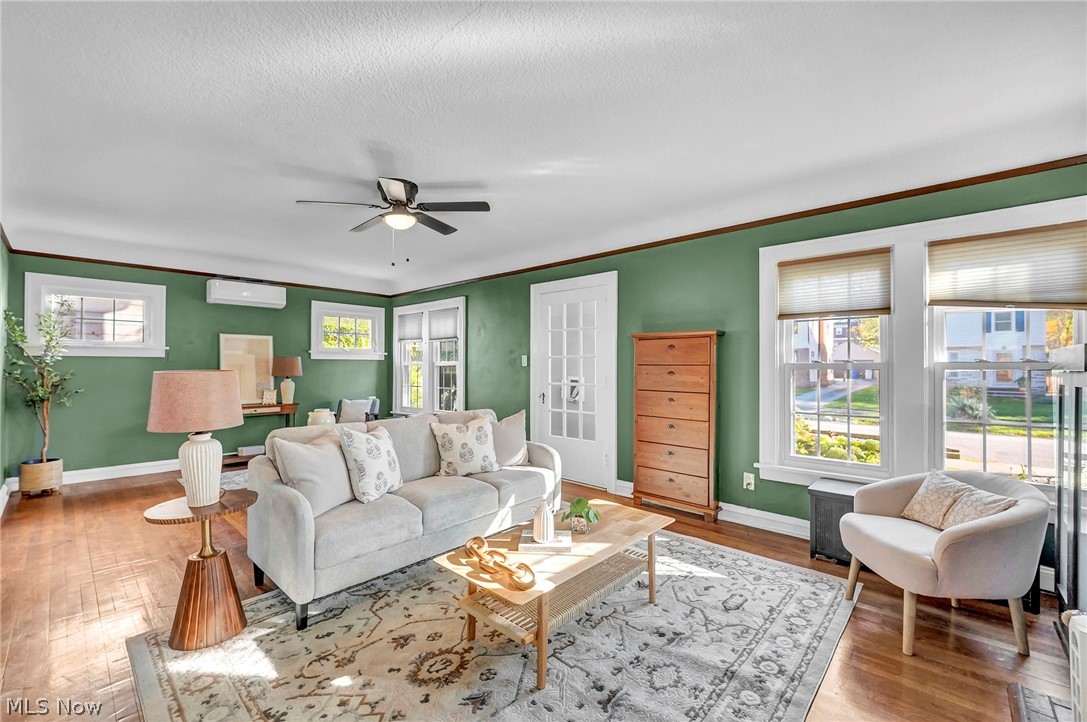 3561 Tullamore Road University Heights OH 44118