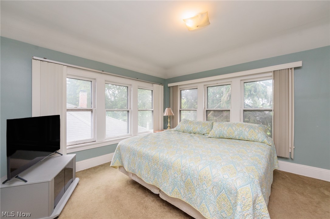 21 Lincoln Avenue Berea OH 44017