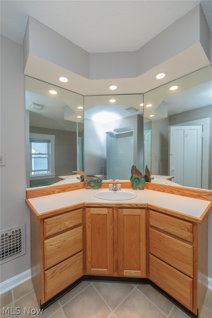 21 Lincoln Avenue Berea OH 44017