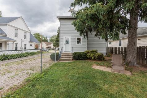 21 Lincoln Avenue Berea OH 44017