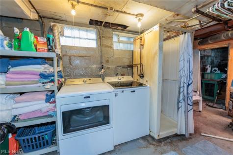 21 Lincoln Avenue Berea OH 44017