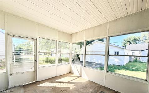 20751 Wilmore Avenue Euclid OH 44123