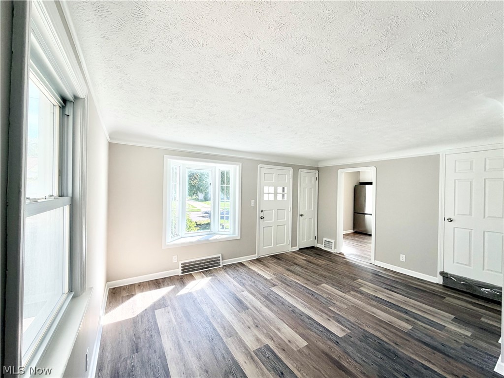 20751 Wilmore Avenue Euclid OH 44123