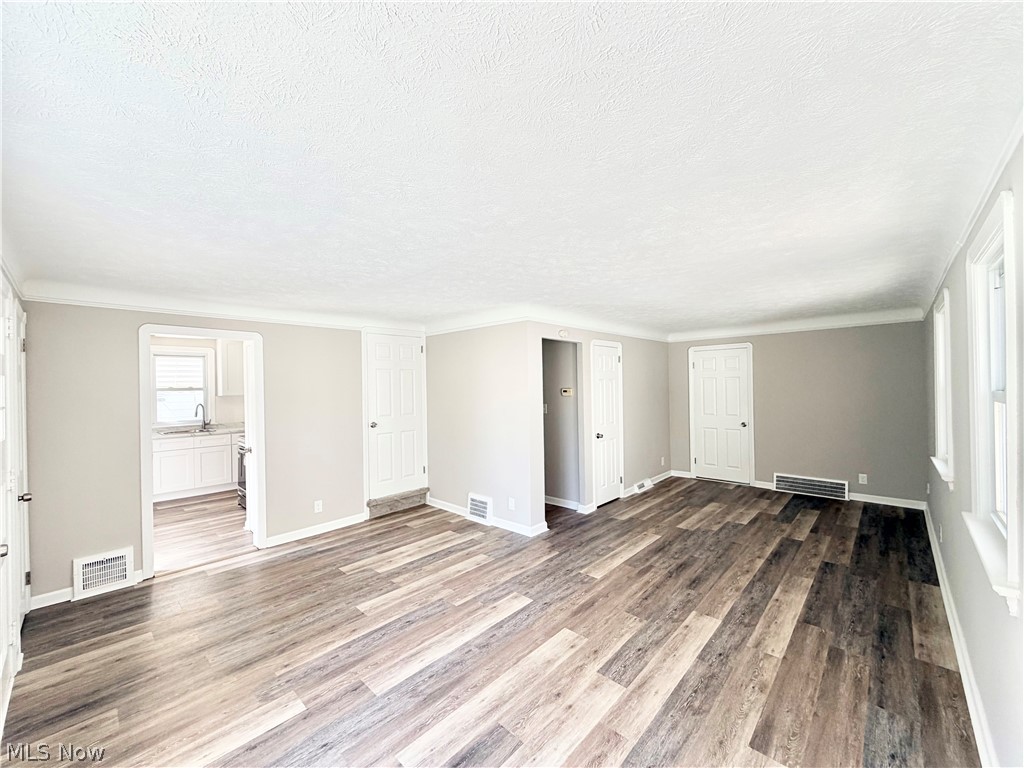 20751 Wilmore Avenue Euclid OH 44123