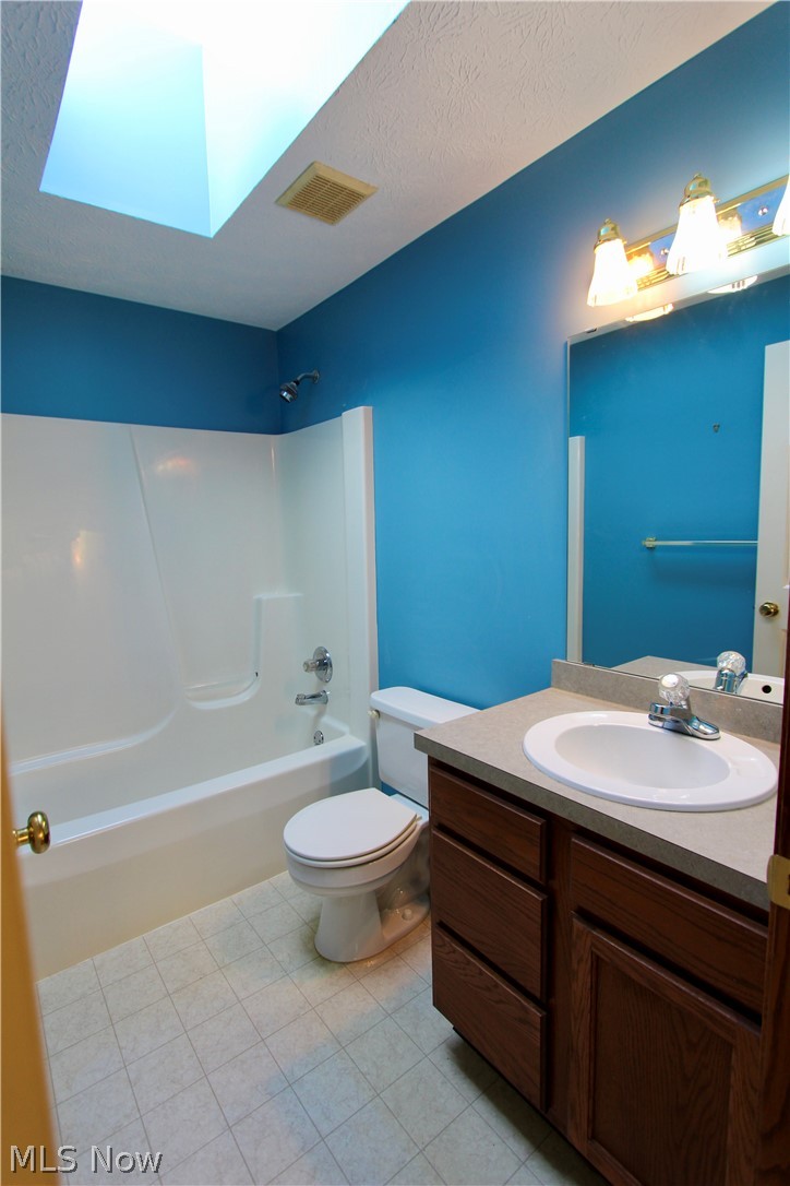1021 Sugarhouse Lane Medina OH 44256