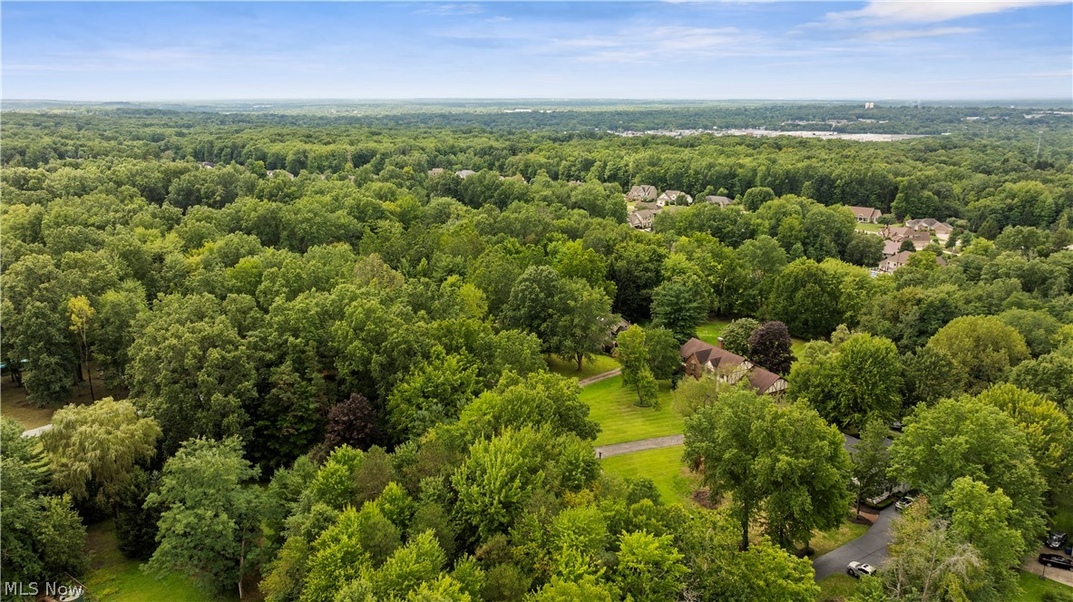 1337 Springwood SE Warren OH 44484