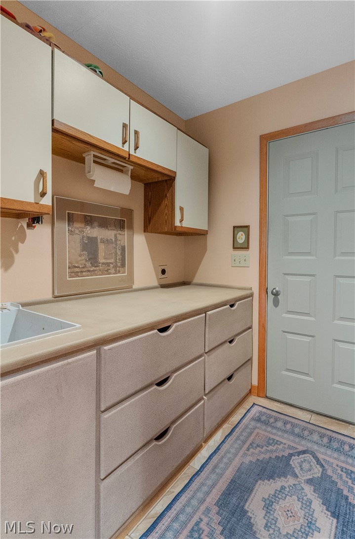 1337 Springwood SE Warren OH 44484