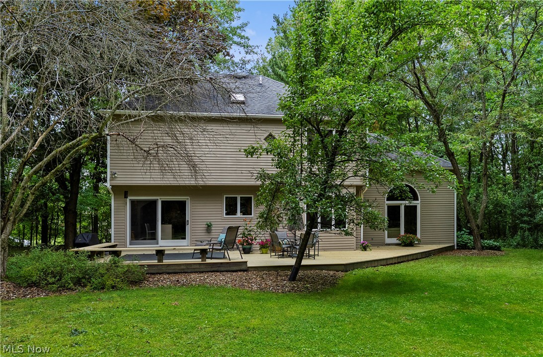 1337 Springwood SE Warren OH 44484