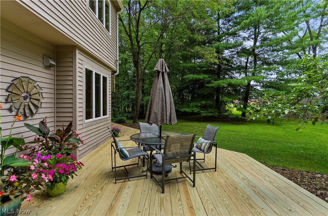 1337 Springwood SE Warren OH 44484