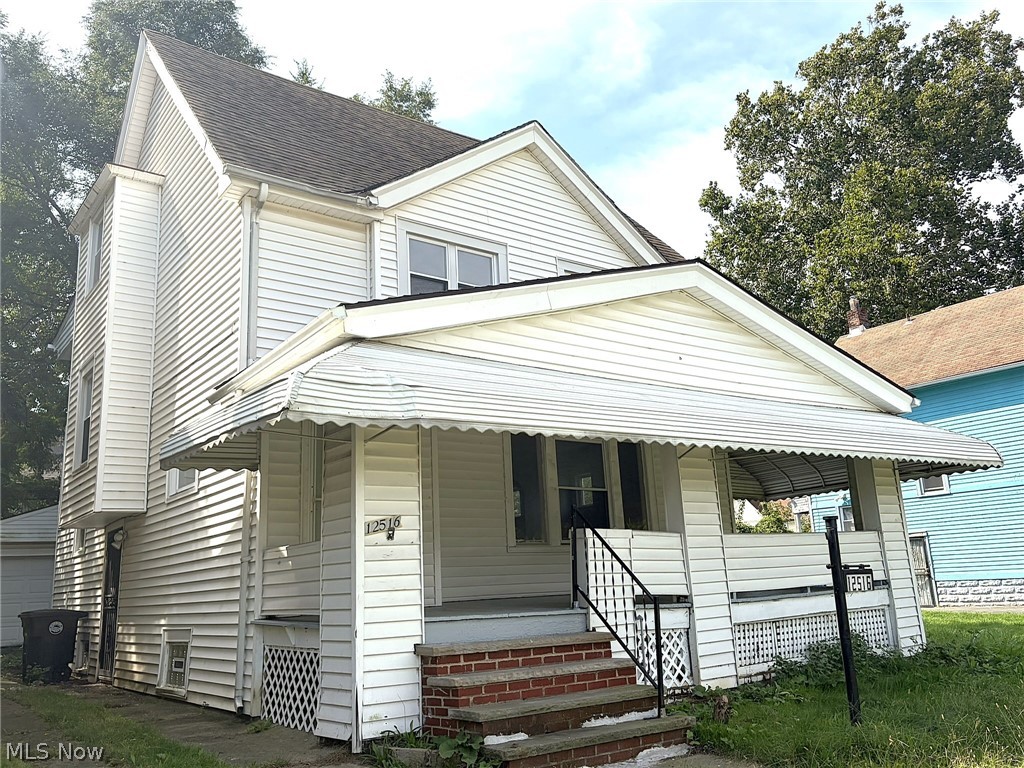 12516 Cornado Avenue Cleveland OH 44108