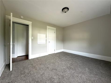 12516 Cornado Avenue Cleveland OH 44108