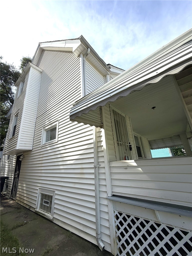 12516 Cornado Avenue Cleveland OH 44108