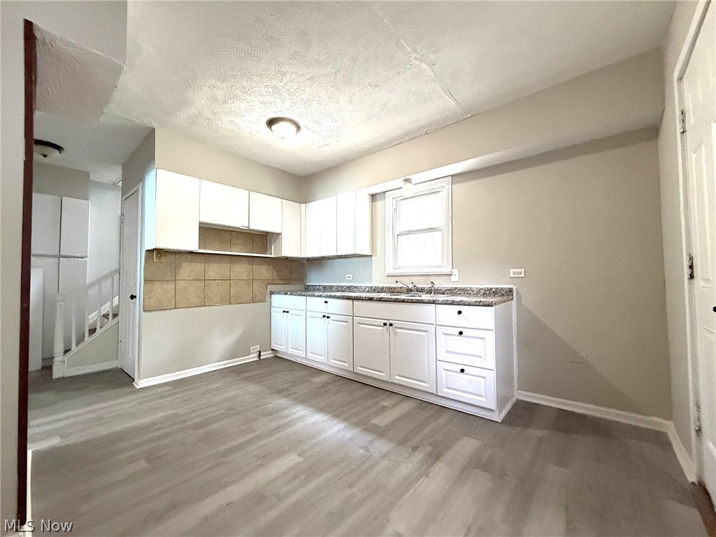 12516 Cornado Avenue Cleveland OH 44108