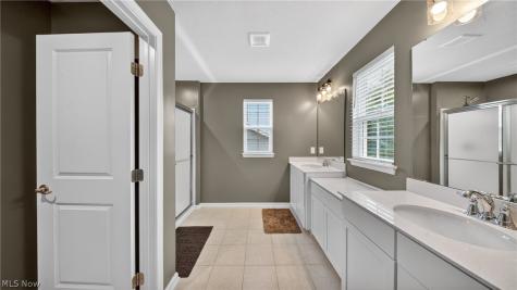 35524 Crystal Creek Court Grafton OH 44044