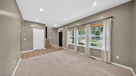 35524 Crystal Creek Court Grafton OH 44044