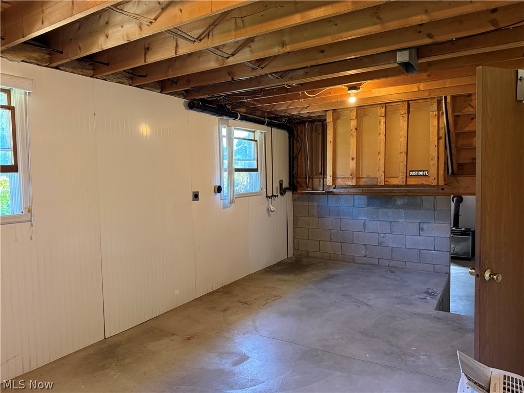 858 Township Road 875 Ashland OH 44805