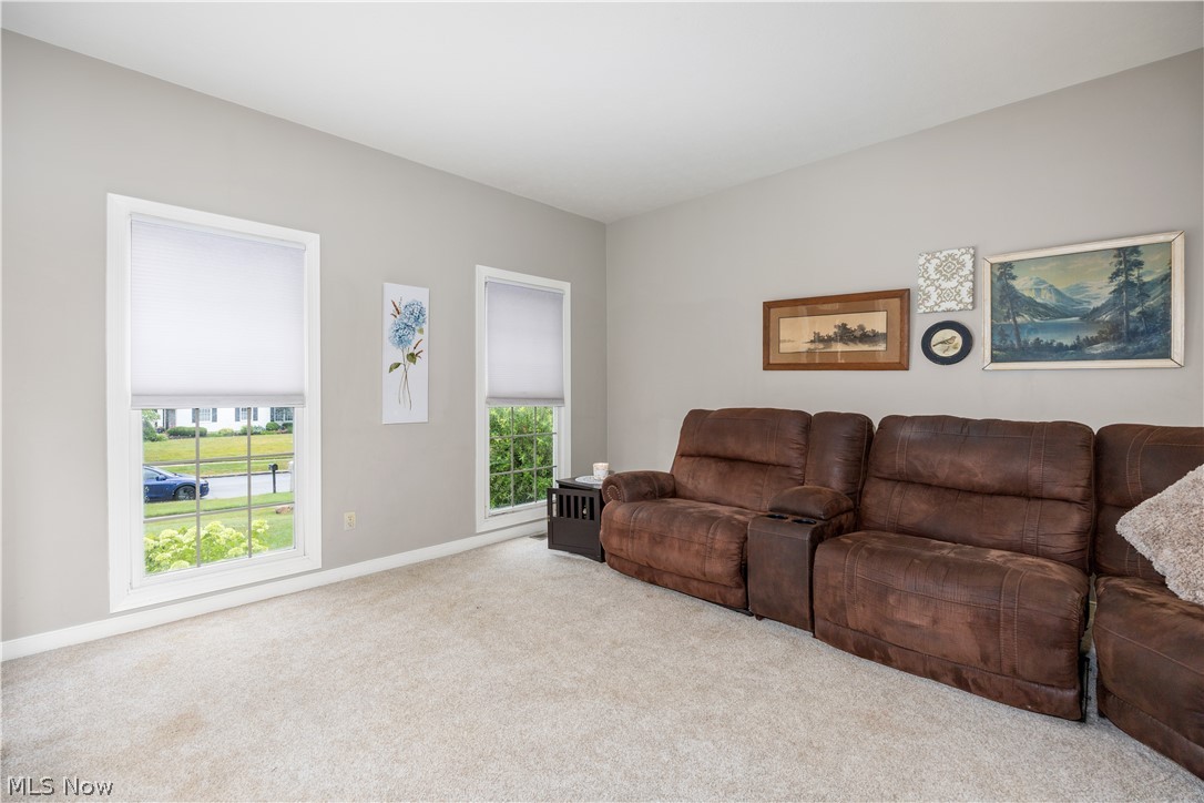 809 Adam Run Drive Cuyahoga Falls OH 44223