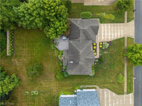 809 Adam Run Drive Cuyahoga Falls OH 44223