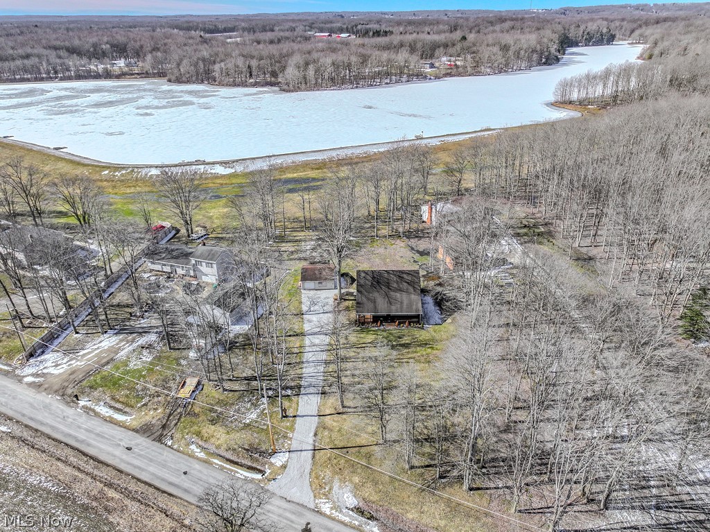 8494 Murphy Road Thompson OH 44086