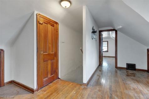 12201 Kensington Avenue Cleveland OH 44111