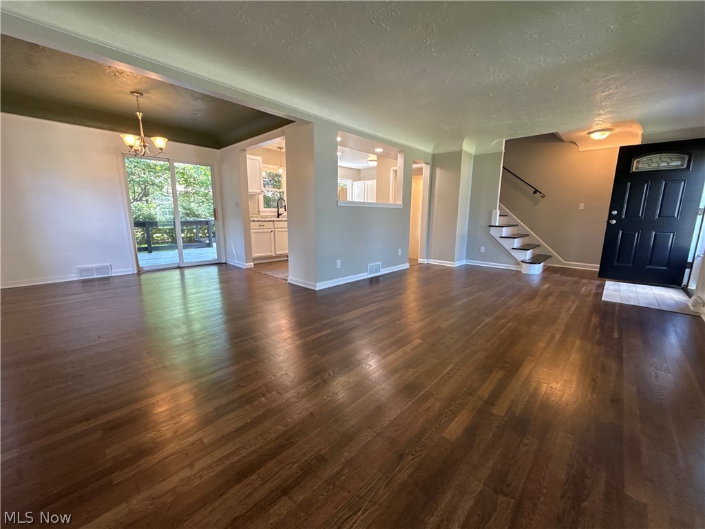 190 Meriden Road Painesville OH 44077