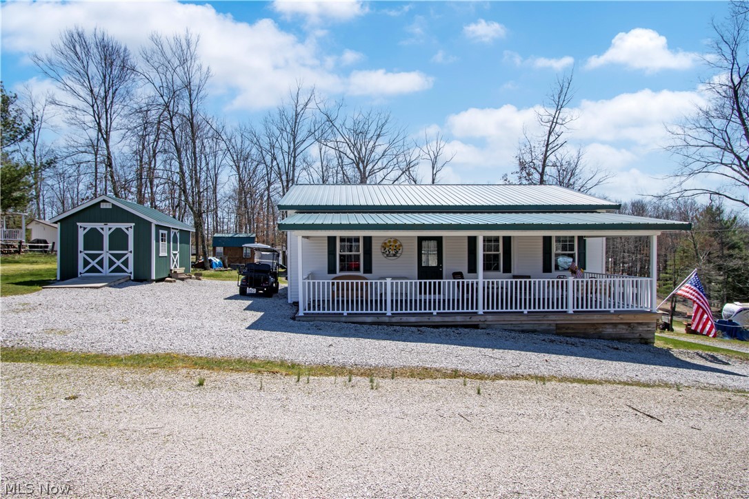 367 Algonquion Autumn Loudonville OH 44842