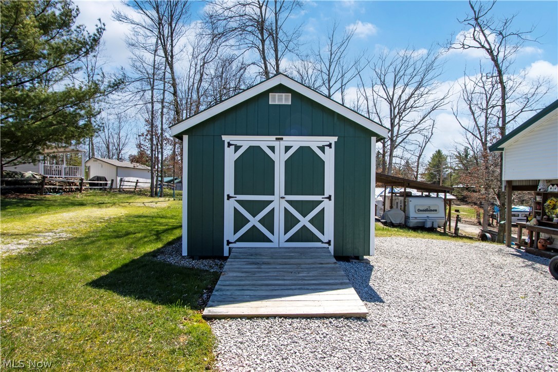367 Algonquion Autumn Loudonville OH 44842